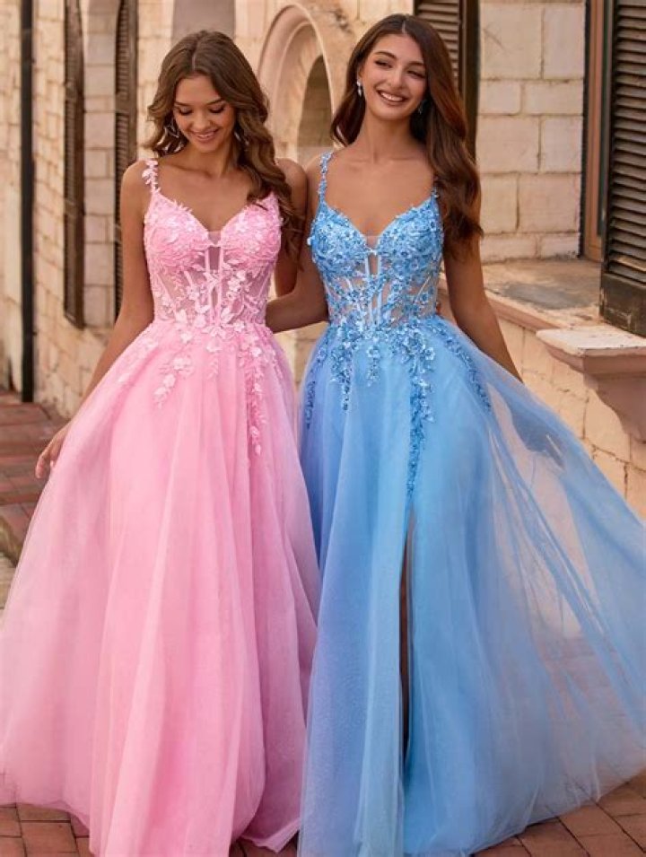 Are homecoming dresses long or short?