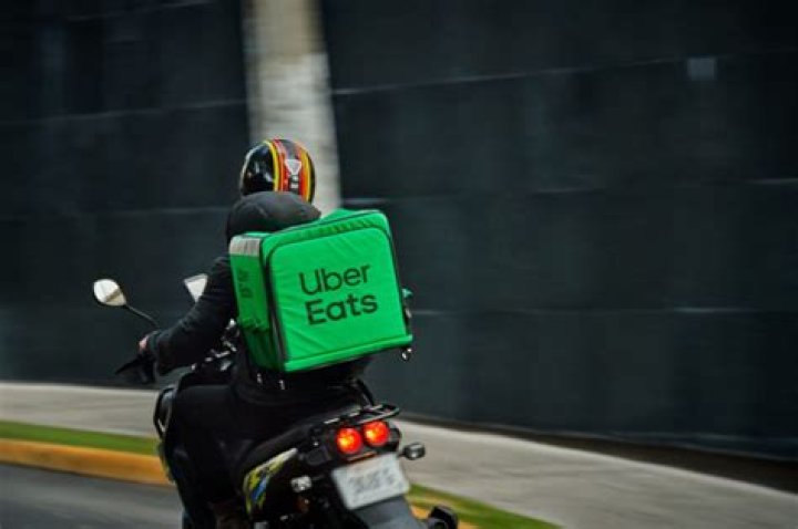 Can I deliver Uber Eats with my dog?