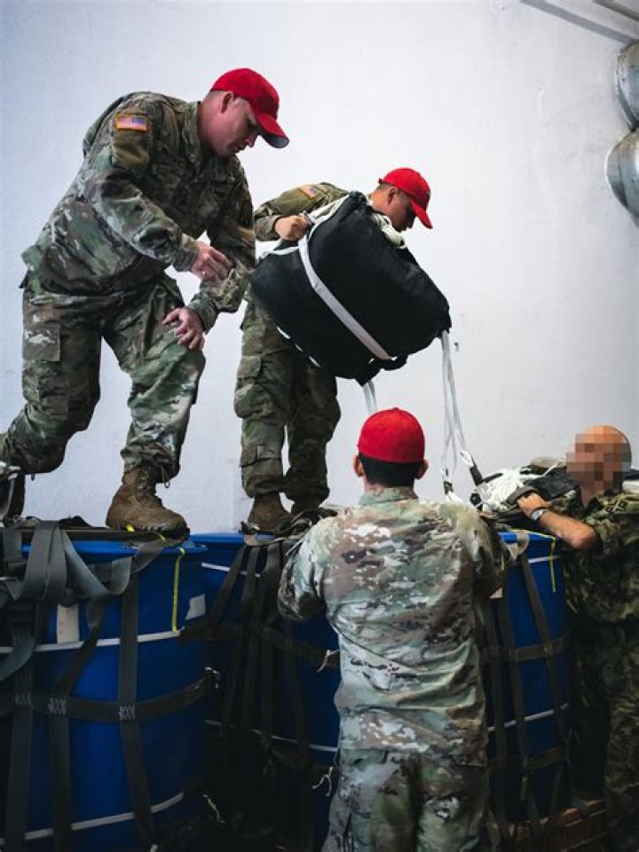 Do parachute riggers get deployed?