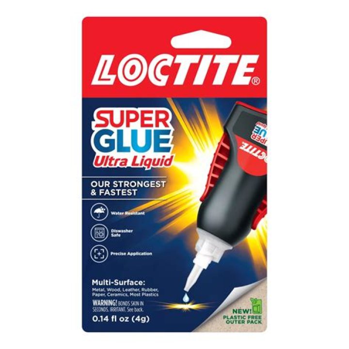 Does Loctite super glue work on plastic?