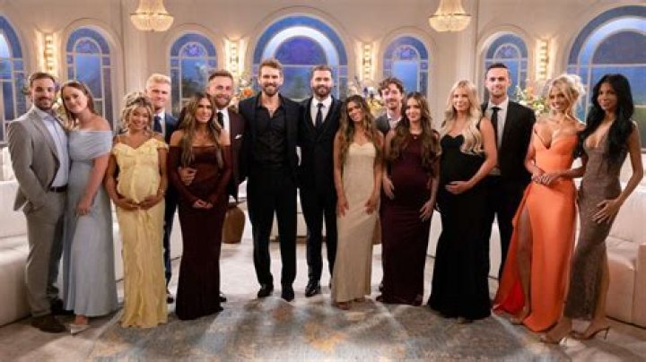 How much is Stassi from vanderpump worth?