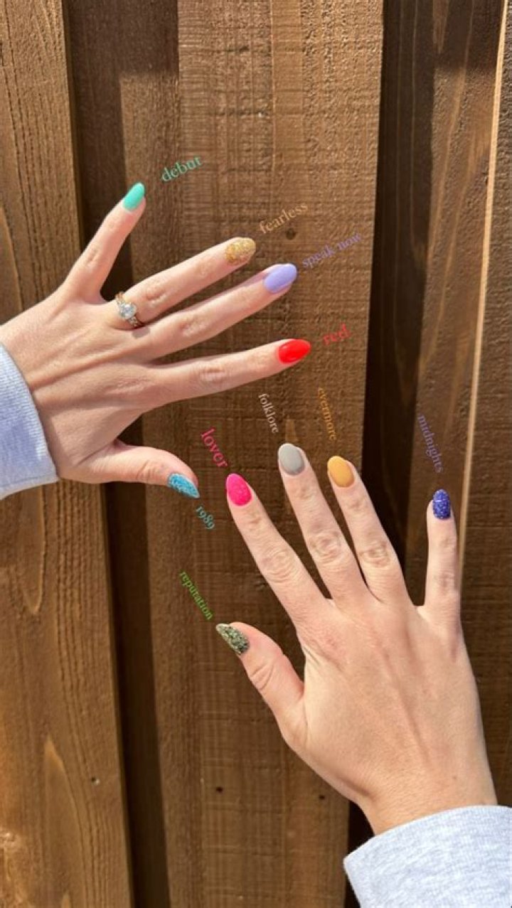 Should you give your nails a break from SNS?