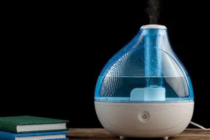 What is the best way to use a humidifier?