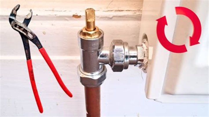 Which way do you turn a radiator valve to open it?